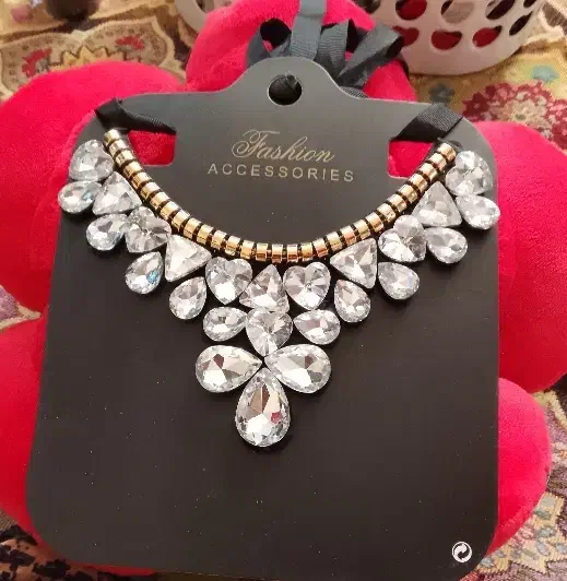 گردنبند سوارسکی مجلسی با ربان. نو.|زیورآلات و اکسسوری|دماوند, دماوند|دیوار