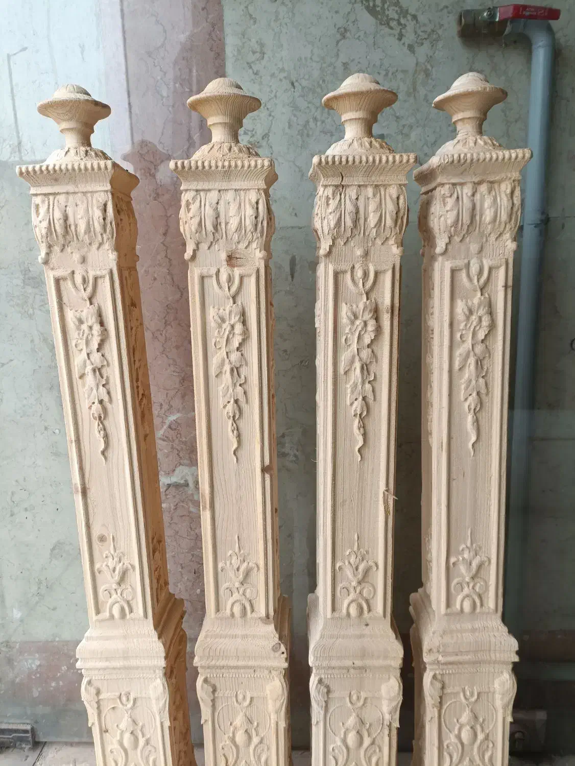 نرده چوبی و ایستگاه چوبی روسی|خدمات پیشه و مهارت|خاوران, |دیوار