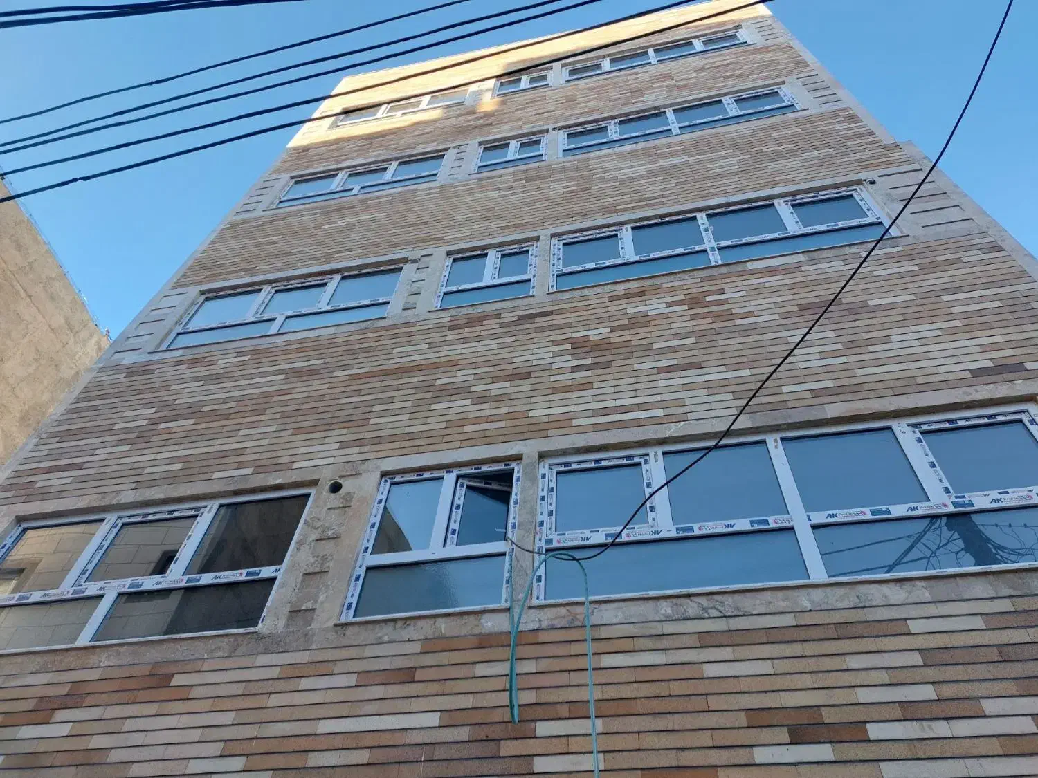 درب وپنجره upvc|خدمات پیشه و مهارت|تبریز, |دیوار