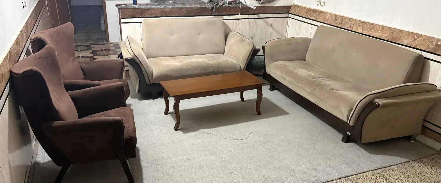 مبل ۷ نفره تمیز|مبلمان خانگی و میز عسلی|اندیمشک, |دیوار