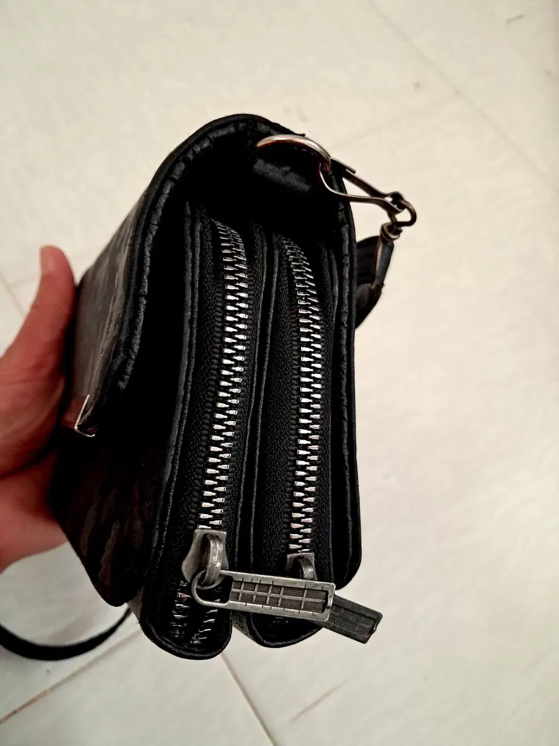 کیف|کیف، کفش، کمربند|بروجرد, |دیوار