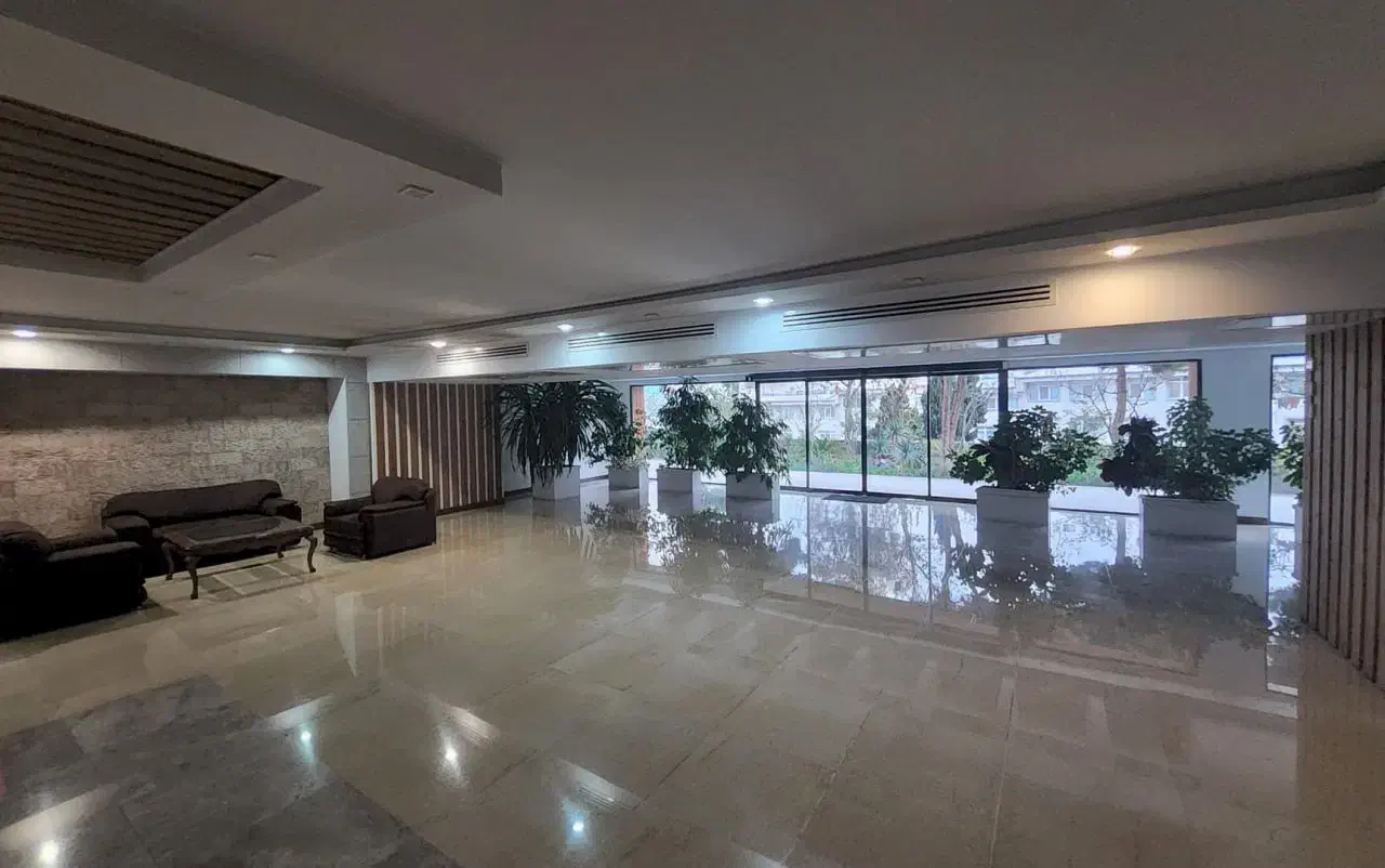 شهرک غرب اجاره برج ۲۱۰ متری