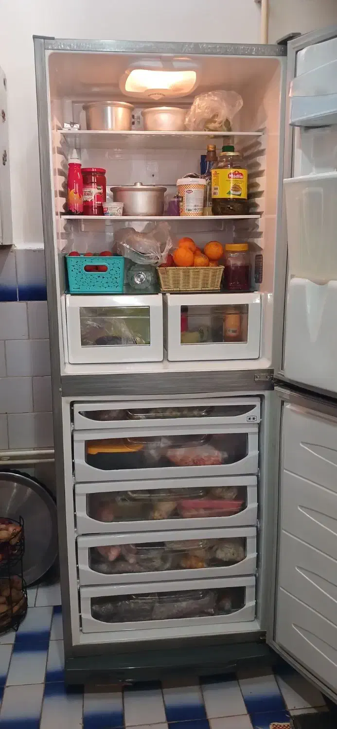 یخچال فریزر درحد نو|یخچال و فریزر|آبیک, |دیوار