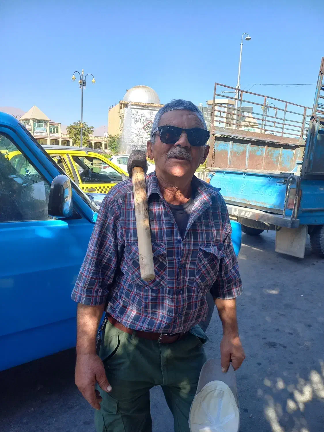 مقنی|خدمات پیشه و مهارت|بروجرد, |دیوار