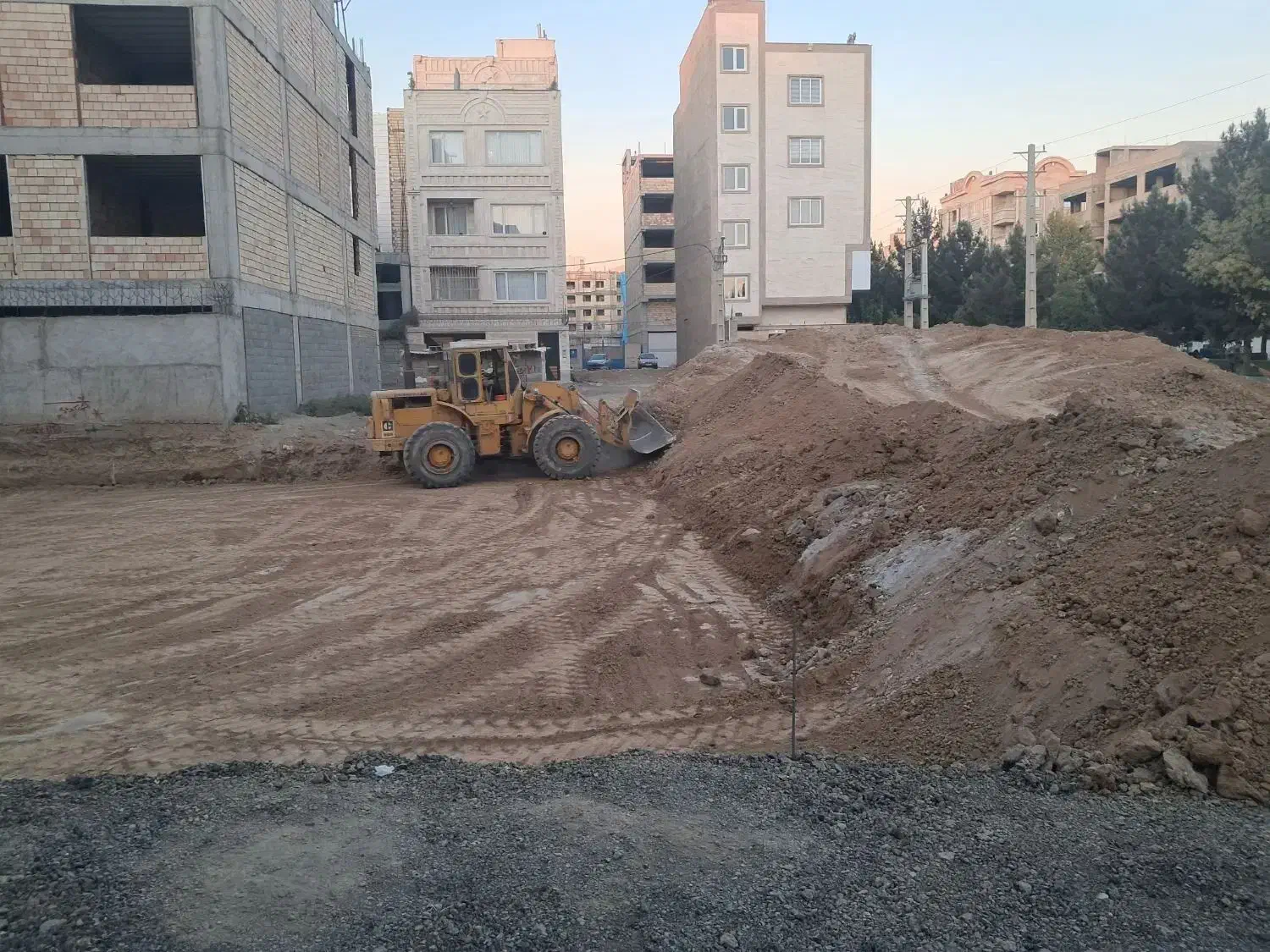 اجاره لودر و کمپرسی|خدمات حمل و نقل|کرج, بیسیم|دیوار