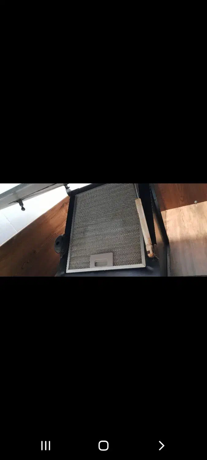 هود لمسی|هود|بندر انزلی, کلیور|دیوار