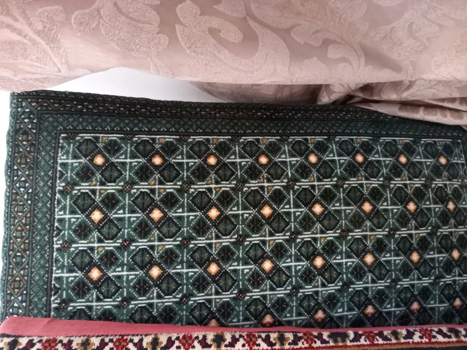 پشتی دیواری|پشتی|لنگرود, |دیوار