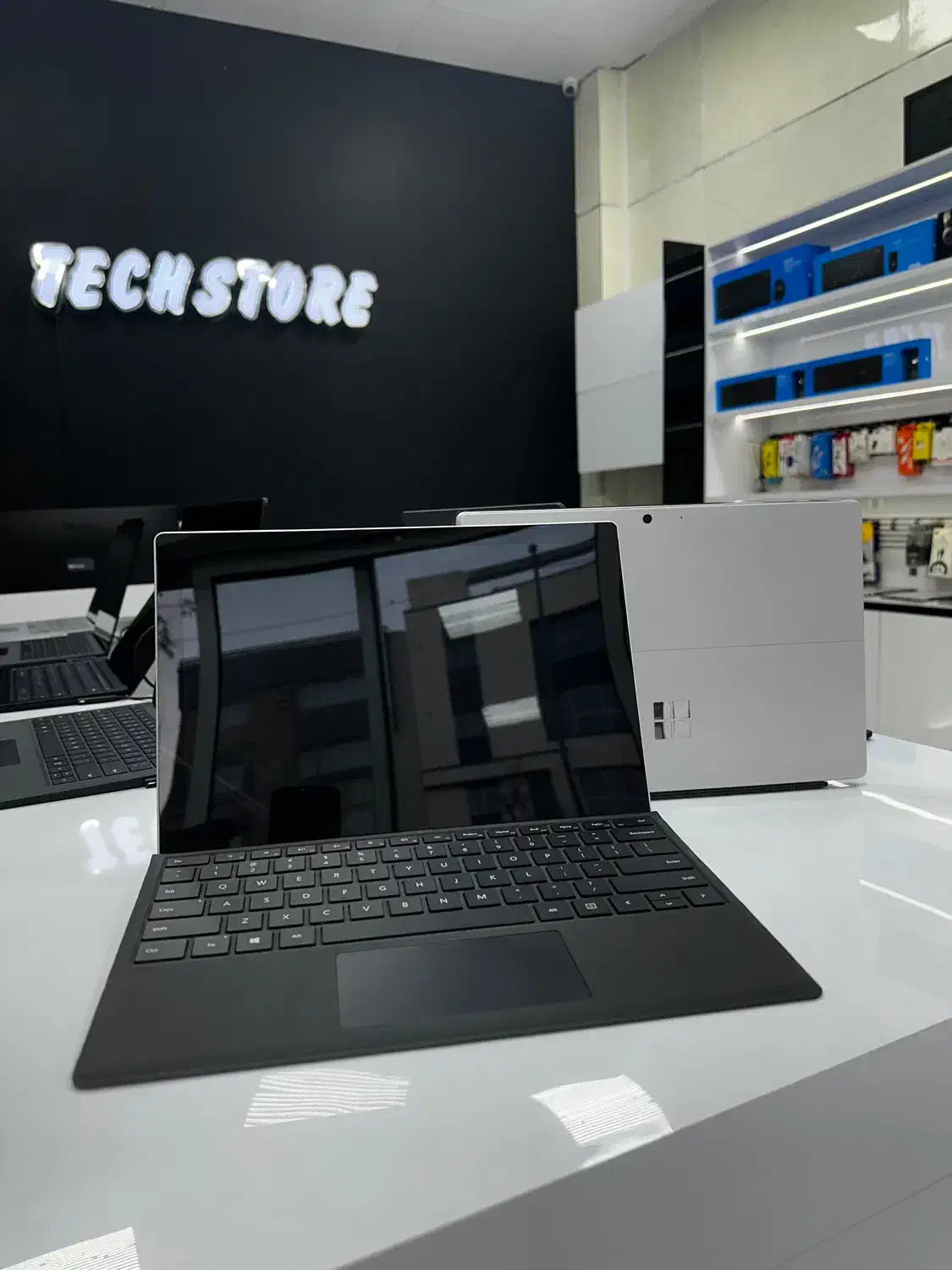 Surface pro 5 6 7 سرفیس پرو|رایانه همراه|همدان, |دیوار