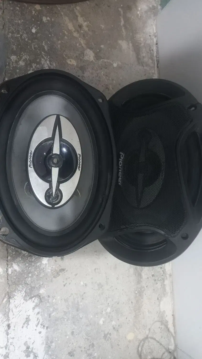 بانده پاینر|صوتی و تصویری|مشکین‌دشت, |دیوار