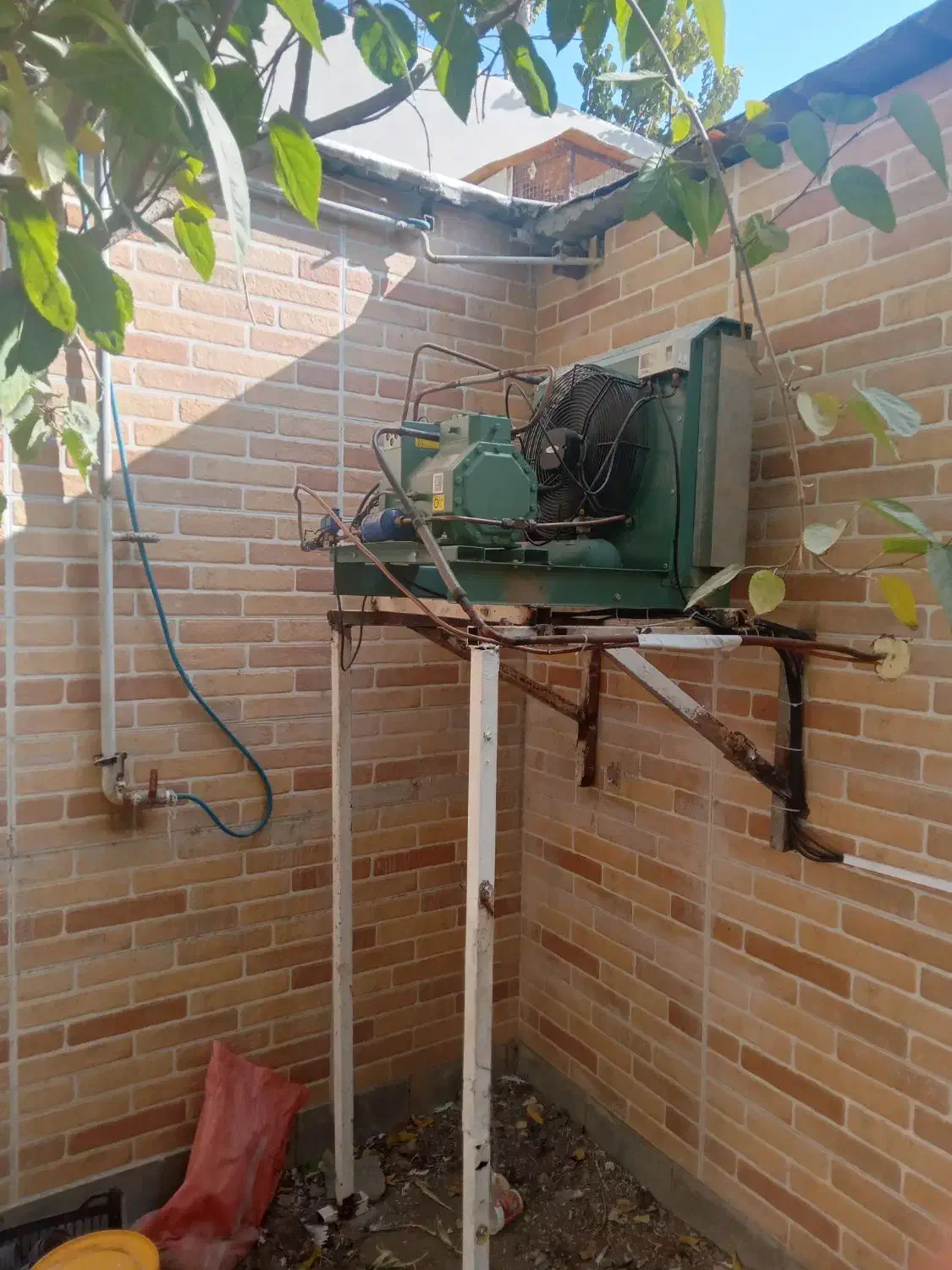 سردخانه صنعتی|ماشینآلات صنعتی|سرخه حصار, |دیوار