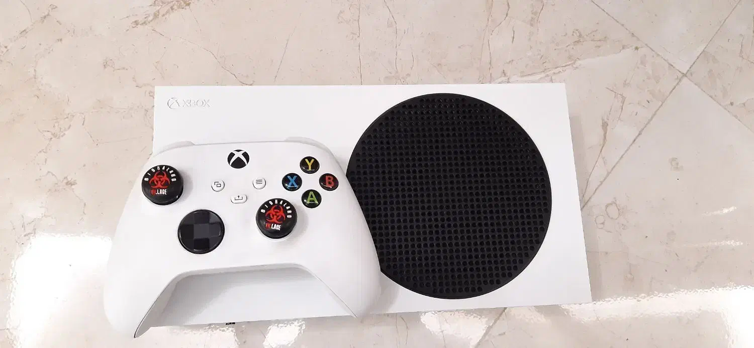 ایکس باکس سری اس ۵۱۲ گیگ همراه با بازی افسی ۲۶|کنسول، بازی ویدئویی و آنلاین|تهران, آهنگ|دیوار