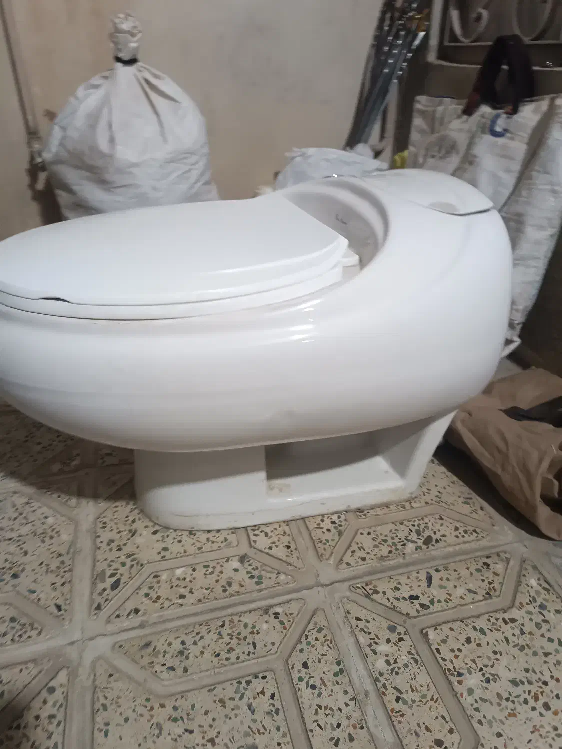 توالت فرنگی|لوازم سرویس بهداشتی|ایلام, |دیوار