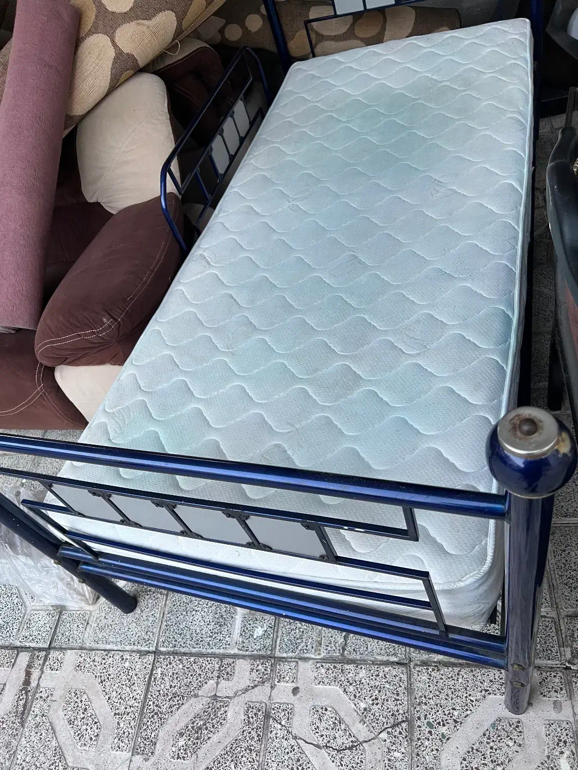 تخت|تخت و سرویس خواب|تنکابن, |دیوار