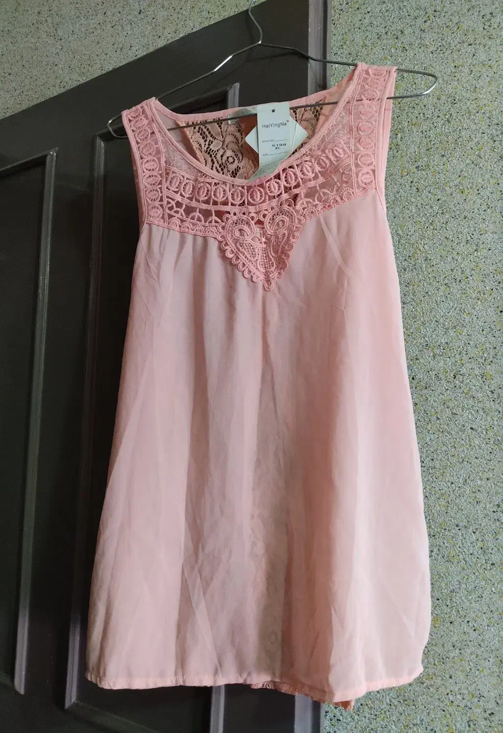 شومیز|لباس|رشت, پیرسرا|دیوار