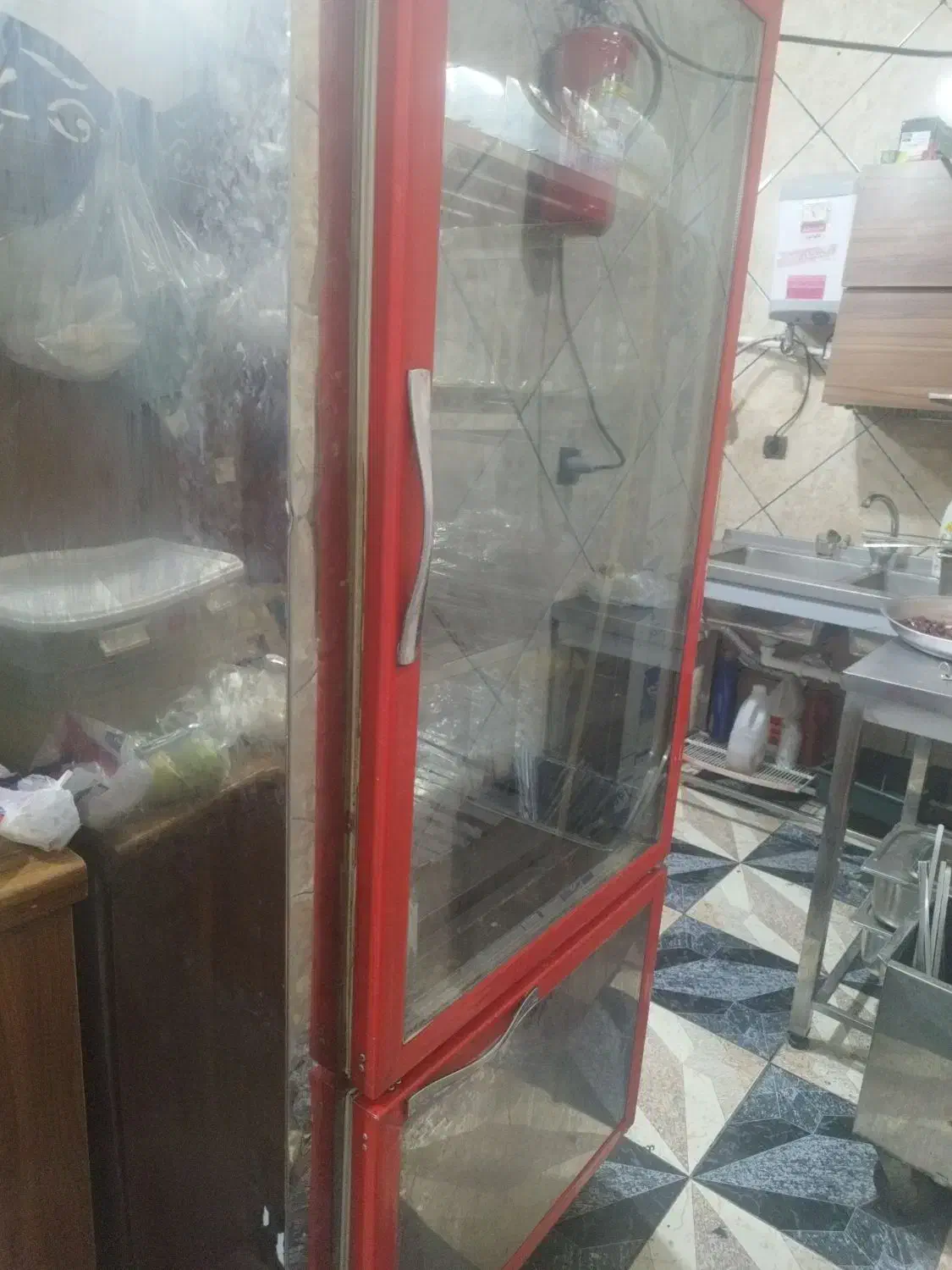 یخچال ایستاده ویترینی|فروشگاه و مغازه|شاهین‌شهر, اقبال لاهوری|دیوار