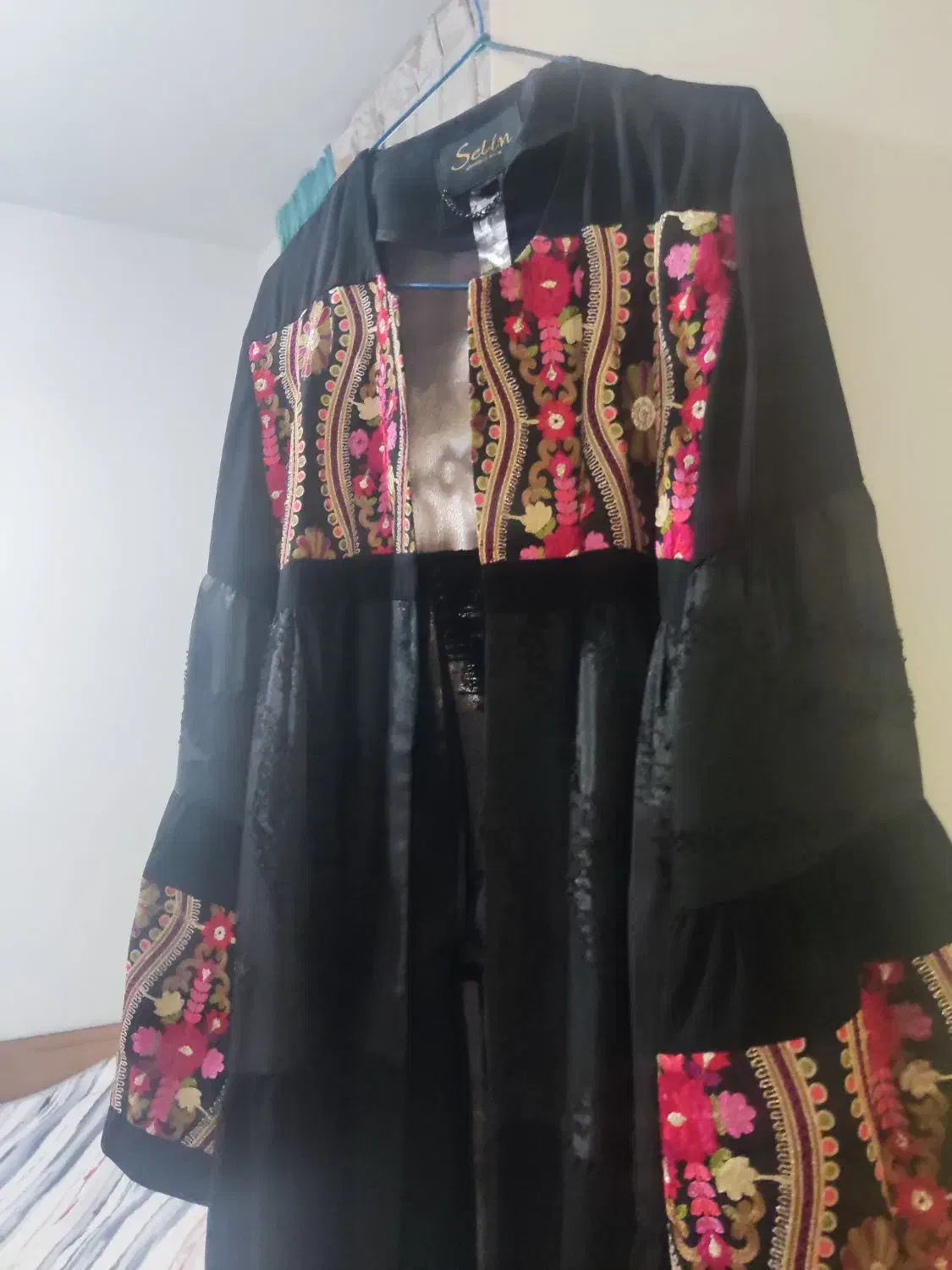 مانتو مزونی سوزن دوزی شده|لباس|تهران, والفجر (افسریه)|دیوار