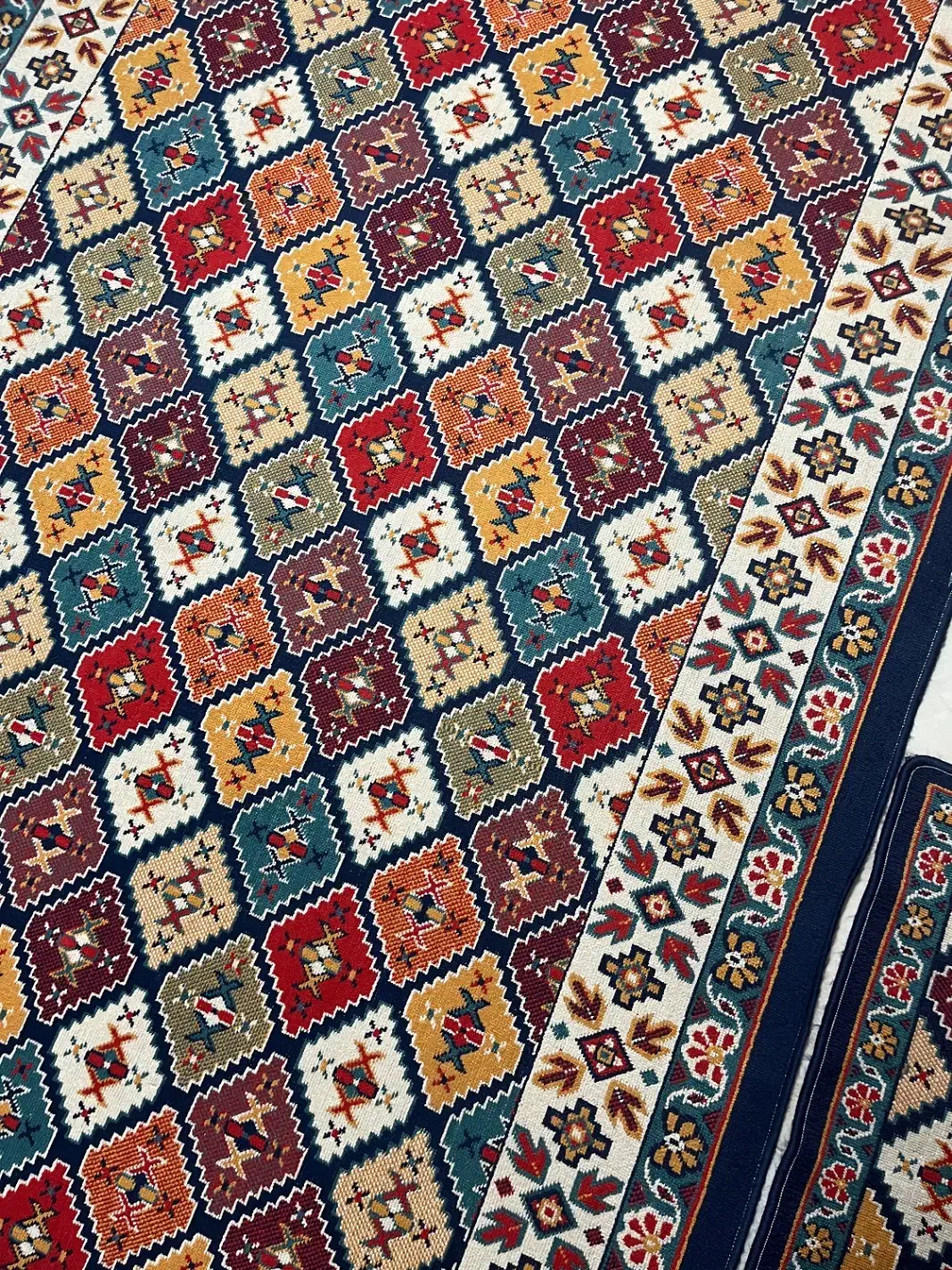 گلیم|گلیم، جاجیم، گبه|قزوین, |دیوار