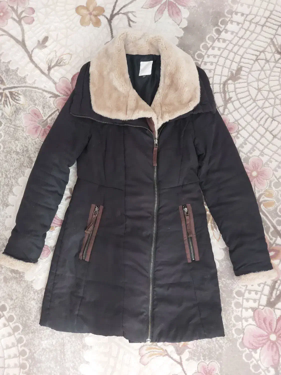 پالتو و کاپشن بسیار بسیار گرم|لباس|بیرجند, |دیوار