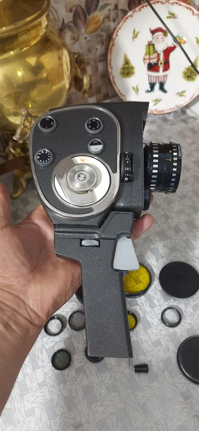 دوربین فیلمبرداری قدیمی کوکی آنتیک و کلکسیونی|کلکسیون اشیاء عتیقه|مشکیندشت, |دیوار