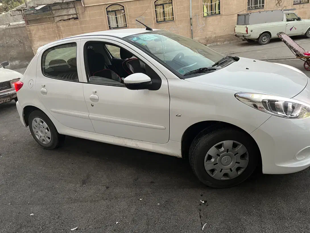 ماشین۲۰۷|خودرو سواری و وانت|مشکین‌دشت, |دیوار