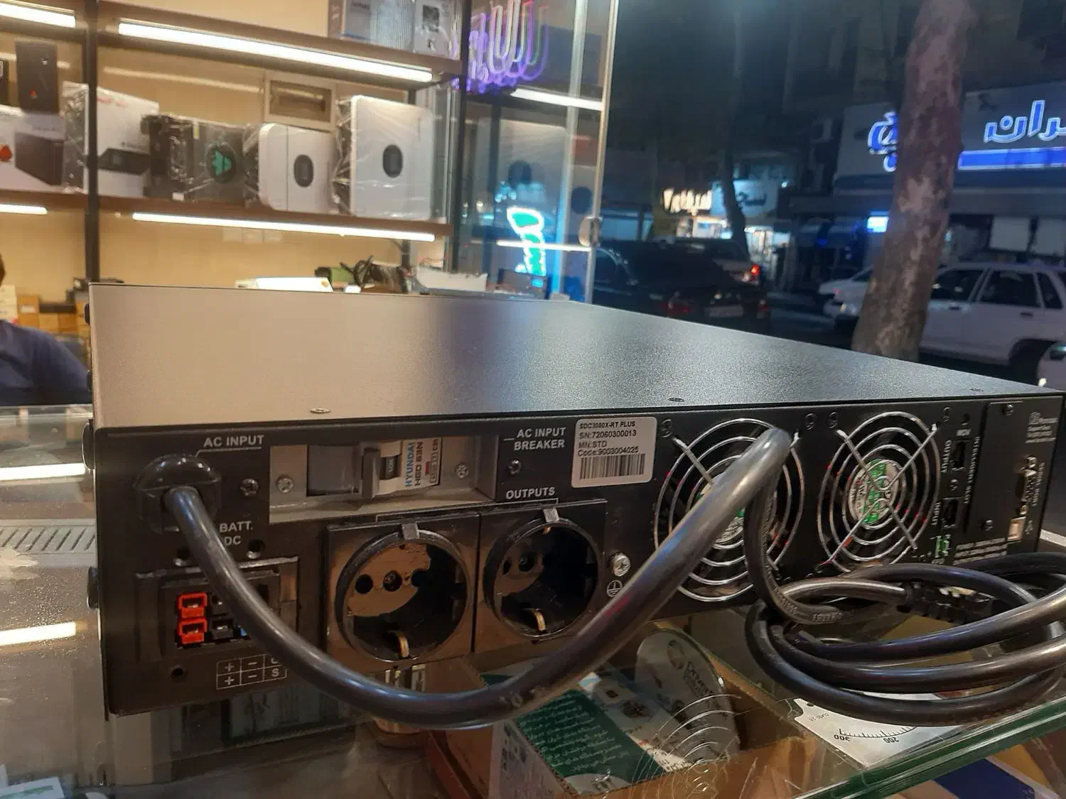 یوپی اس ۳۰۰۰ فاراتل|قطعات و لوازم جانبی رایانه|رشت, سعدی (تختی)|دیوار