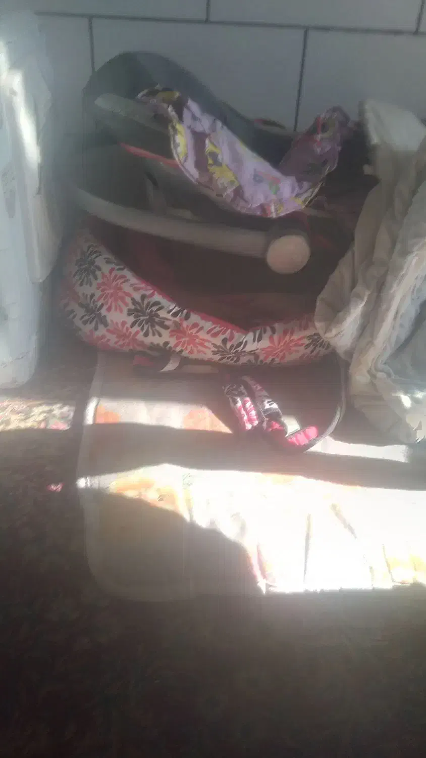 وسایل نوزادی نی نی نازکیسه خاب دیشک|کالسکه و لوازم جانبی|زرند, |دیوار