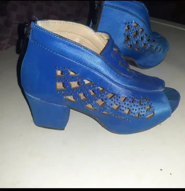 کفش مجلسی بچگانه|کیف، کفش، کمربند|بیرجند, |دیوار