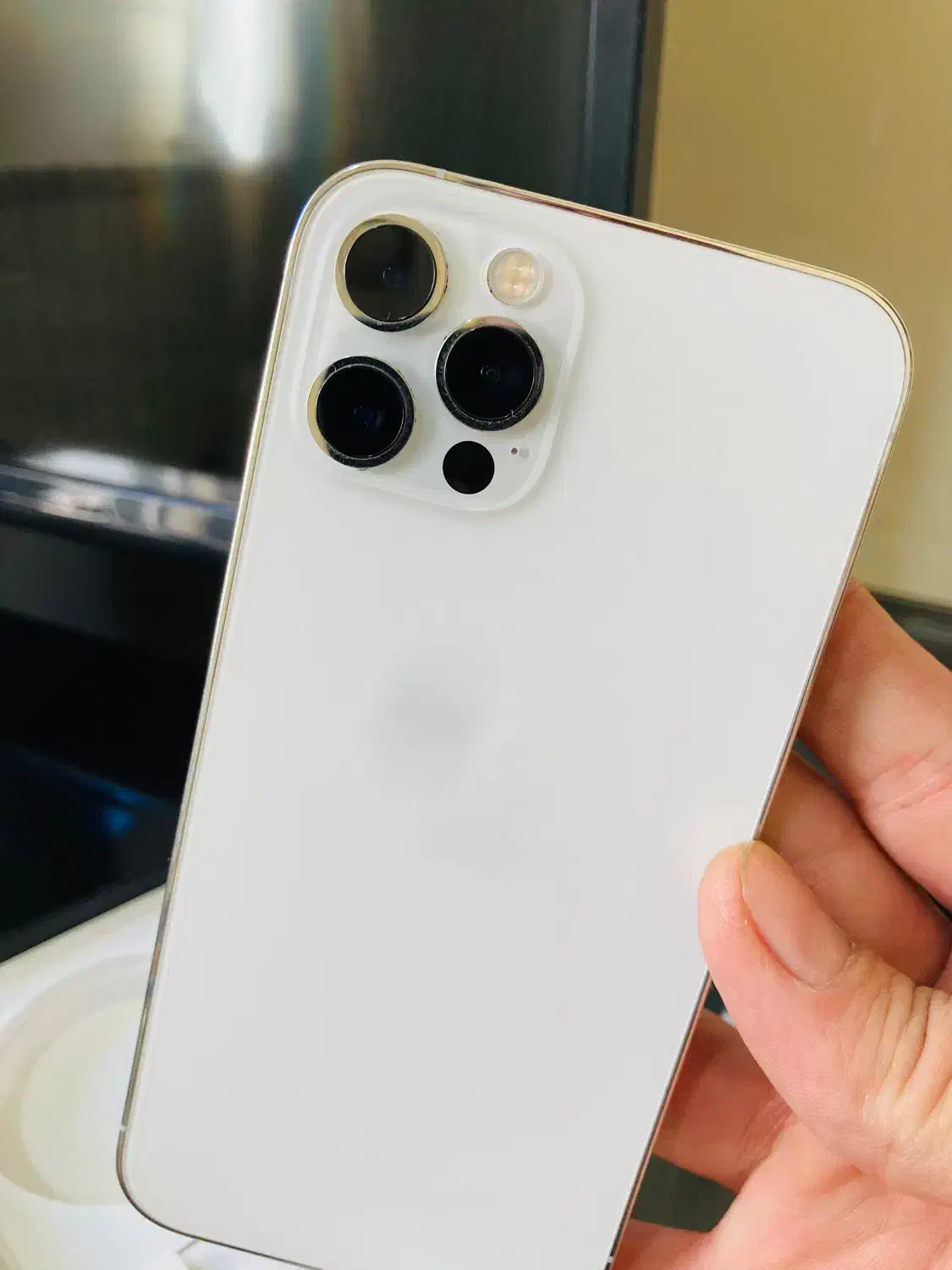 گوشی آیفون‌۱۲ پرو‌۲۵۶ گیگ درحد نو سری 5|موبایل|تهران, سعادت‌آباد|دیوار