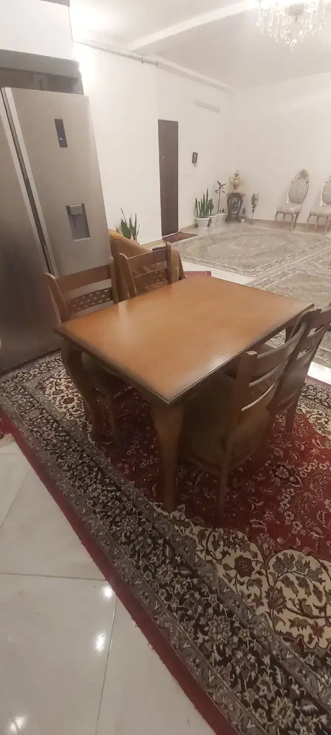 میز غذا خوری در حد با چوب راش وارداتی|میز و صندلی غذاخوری|اردبیل, |دیوار