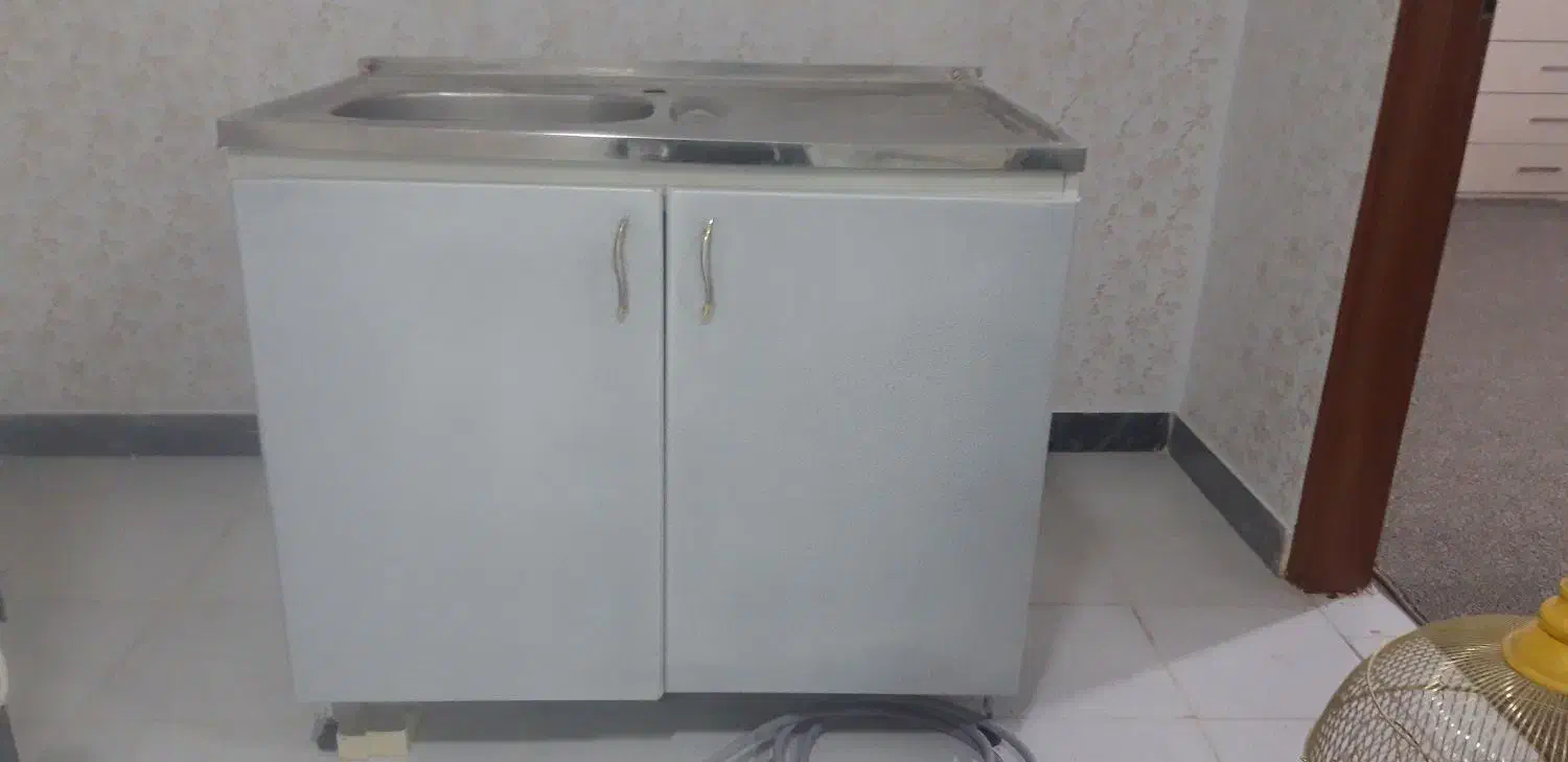 فروش آب گرم کن و کابینت و سینک ظرف شوی|آبگرمکن، پکیج، شوفاژ|مریوان, |دیوار