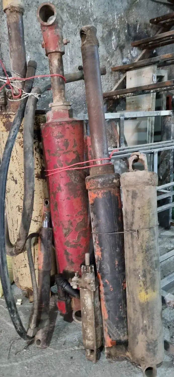 جک خاوری نیسانی هیدرولیک پمپ هیدرولیک|ماشین‌آلات صنعتی|مشهد, بهار|دیوار