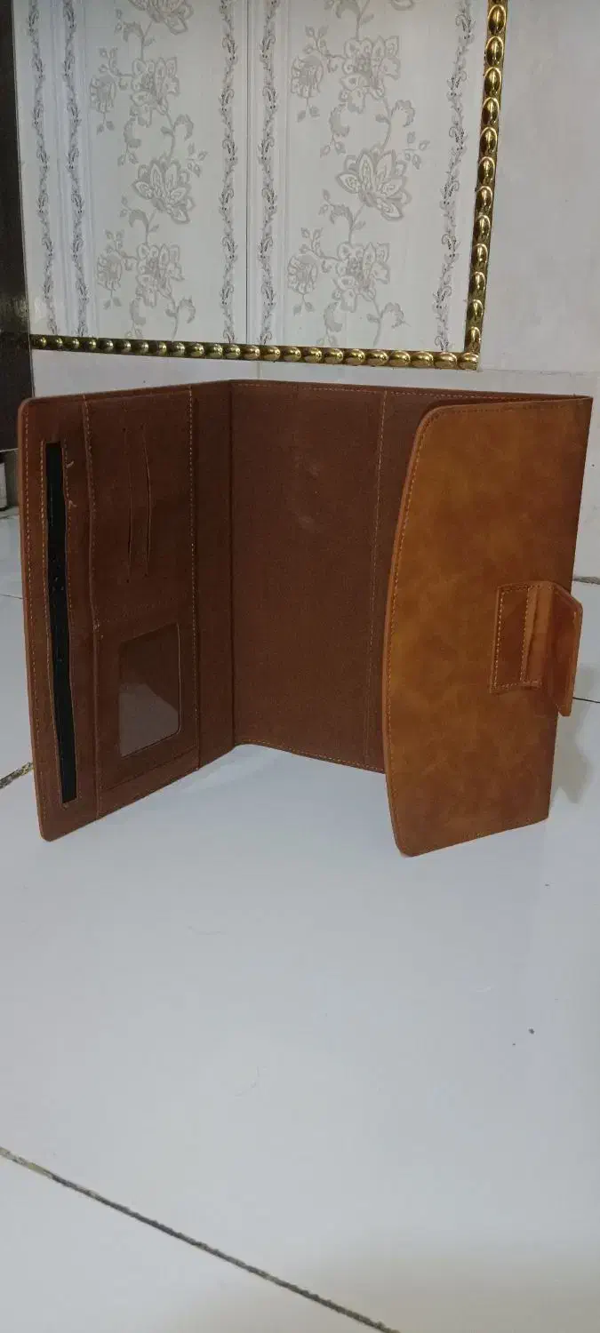 فروش فولدر چرمی سر رسید|عمدهفروشی|تهران, بوستان سرخه حصار|دیوار