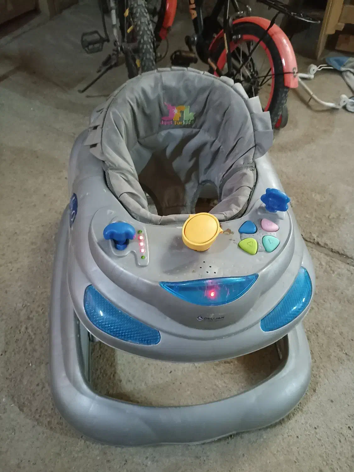 روروئک مارک دلیجان|کالسکه و لوازم جانبی|اسلامشهر, زرافشان|دیوار