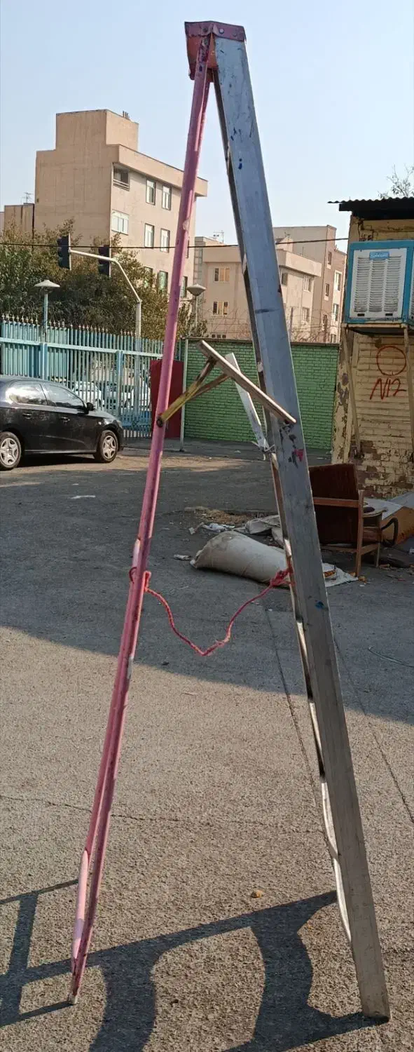 نردبان الومبنیومی|ابزارآلات|تهران, صد دستگاه|دیوار