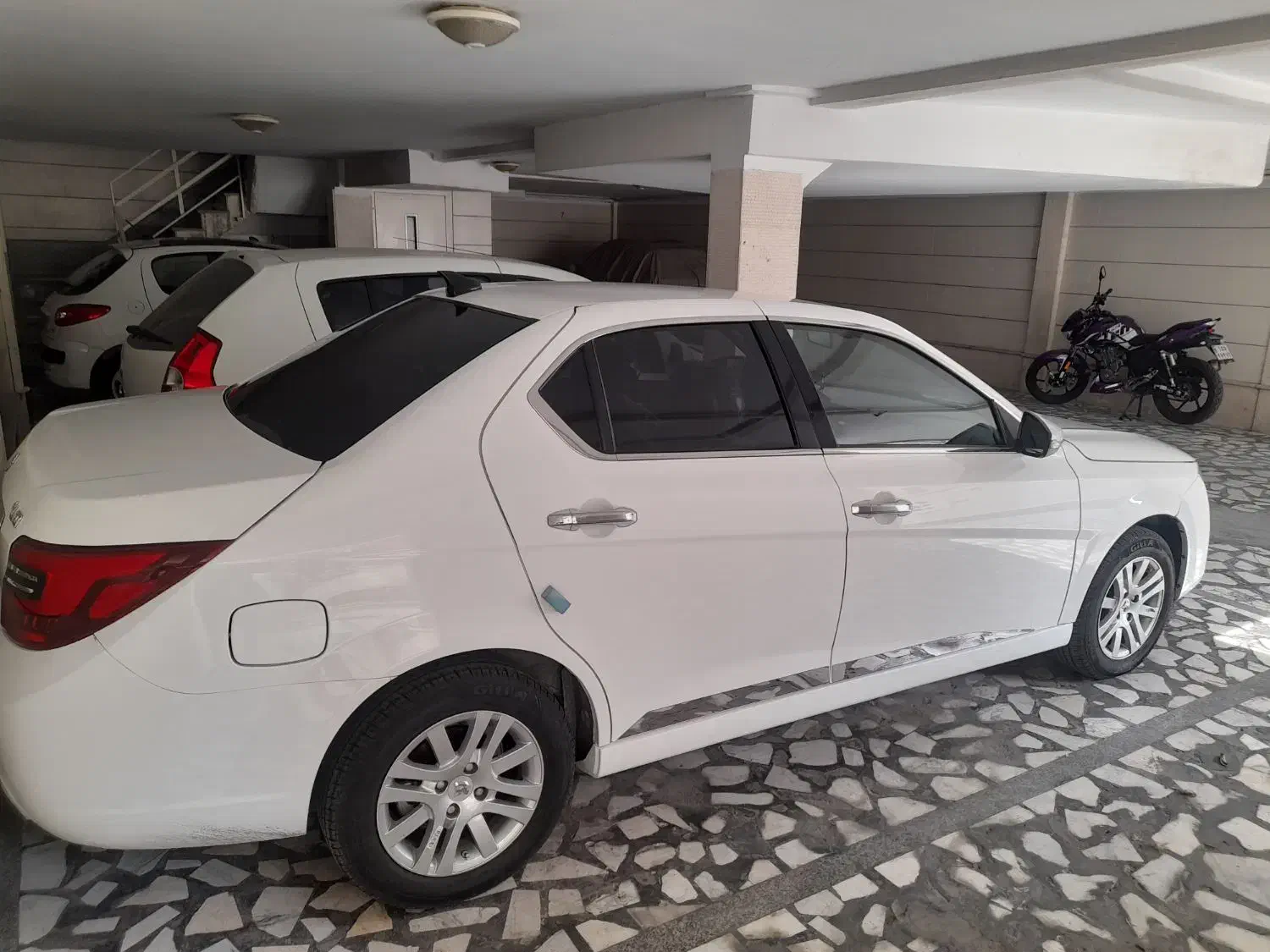 دنا پلاس EF7P شش دنده گارانتی فعال|خودرو سواری و وانت|تهران, گرگان|دیوار