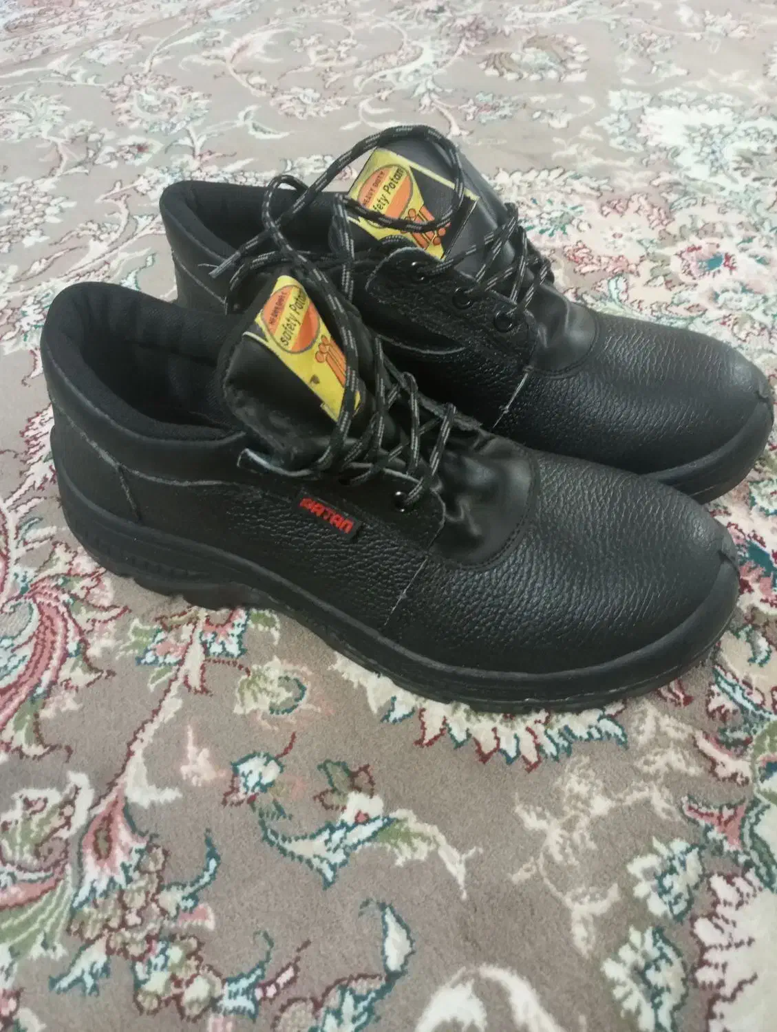 کفش ایمنی کار|کیف، کفش، کمربند|پیشوا, |دیوار