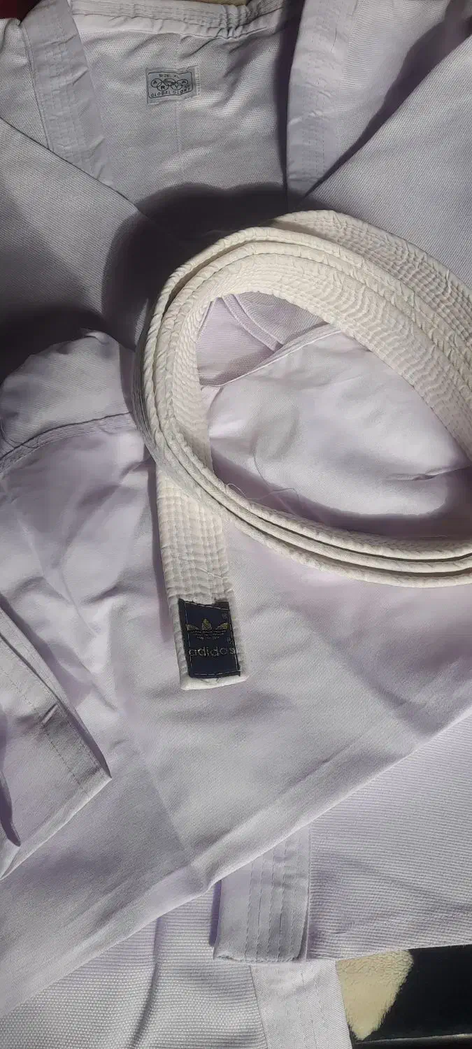 لباس‌جدو|لباس|رشت, حمیدیان|دیوار