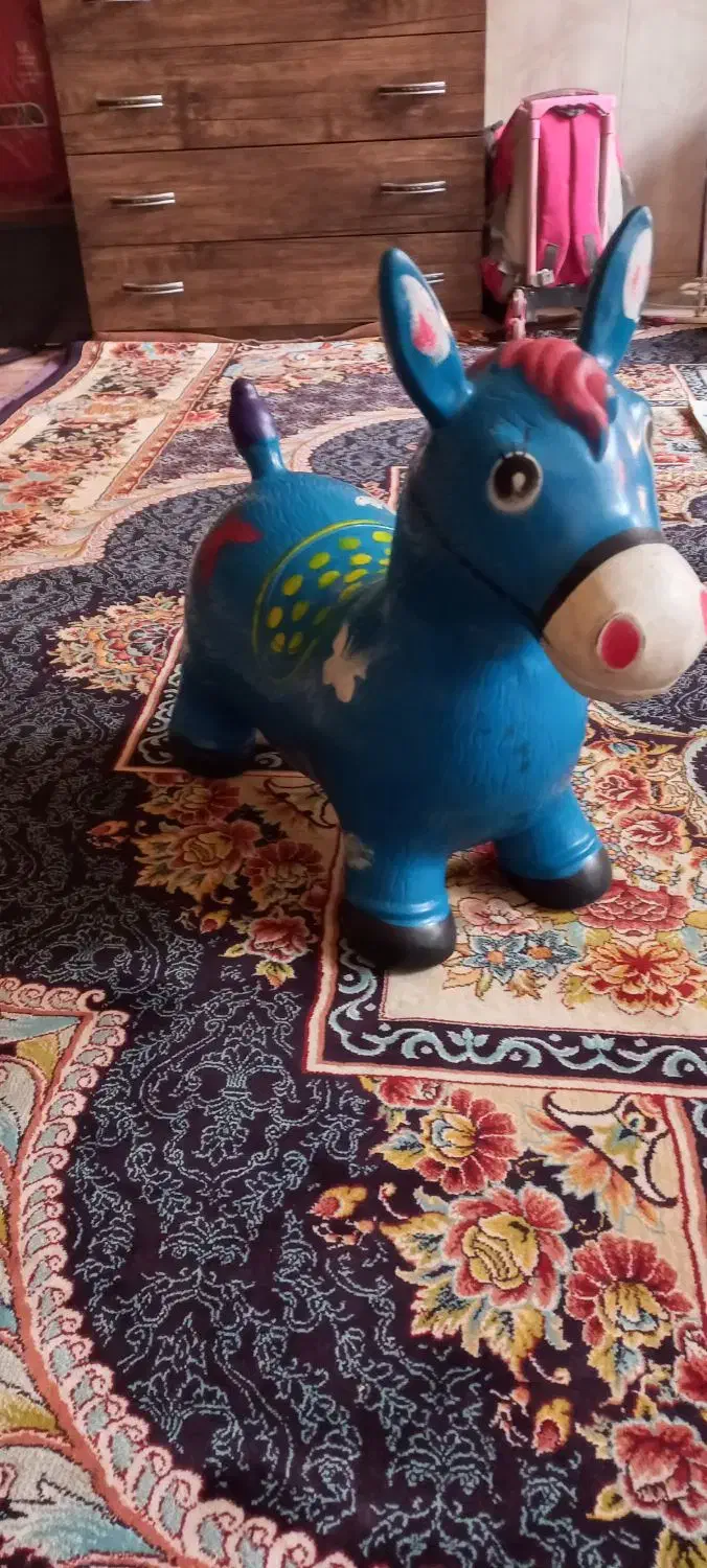 اسباب بازی ۲تا دوچرخه بچه گانه ۱۶بچه ومقداری اسباب|اسباببازی|مشهد, شهرک مهر آباد|دیوار