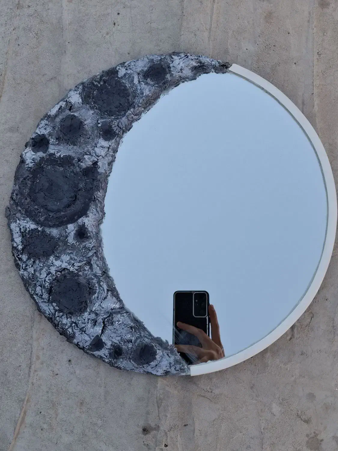 آینهماه|آینه|دماوند, دماوند|دیوار