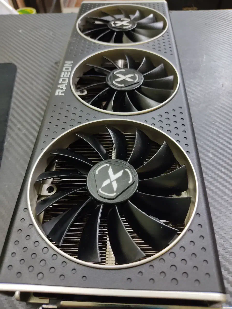 Rx 6800 Quick  با جعبه و پیچ پلمپ|قطعات و لوازم جانبی رایانه|تهران, فلسطین (میدان انقلاب)|دیوار