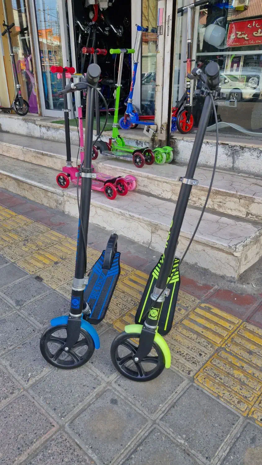 اسکوترشارژی|دوچرخه، اسکیت، اسکوتر|رشت, فلسطین|دیوار