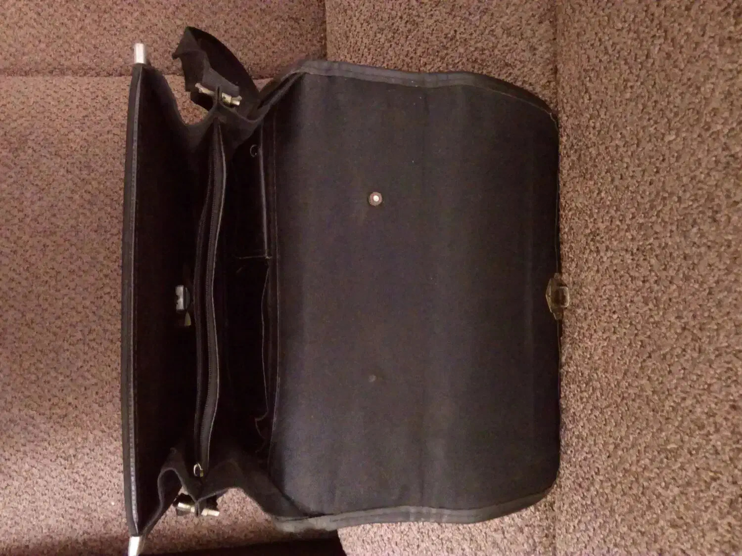 کیف دانشجویی برزنت..رمزدار|کیف، کفش، کمربند|رشت, پارک شهر|دیوار