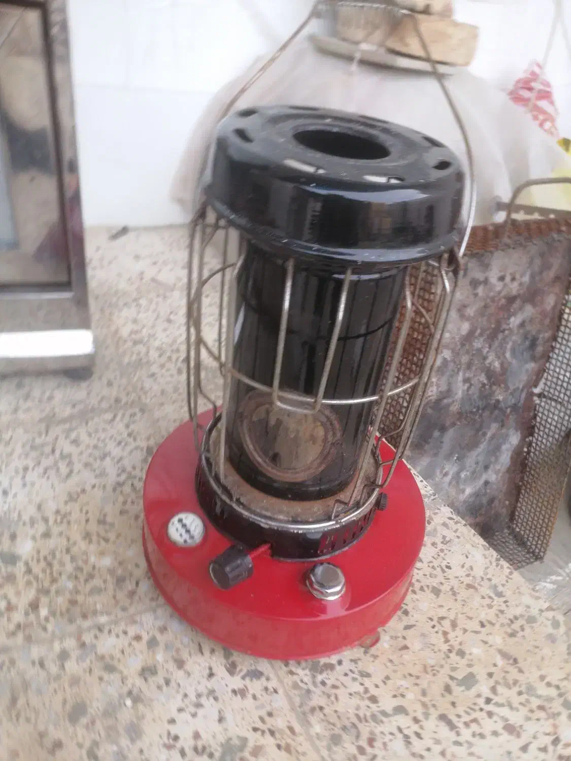 چراق نفدی|بخاری، هیتر، شومینه|جلین, |دیوار