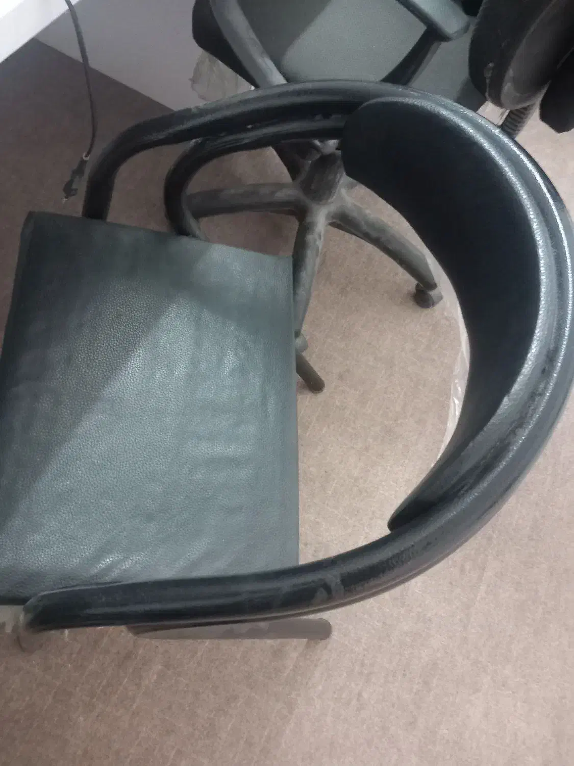 صندلی|دفتر کار|زاهدان, |دیوار