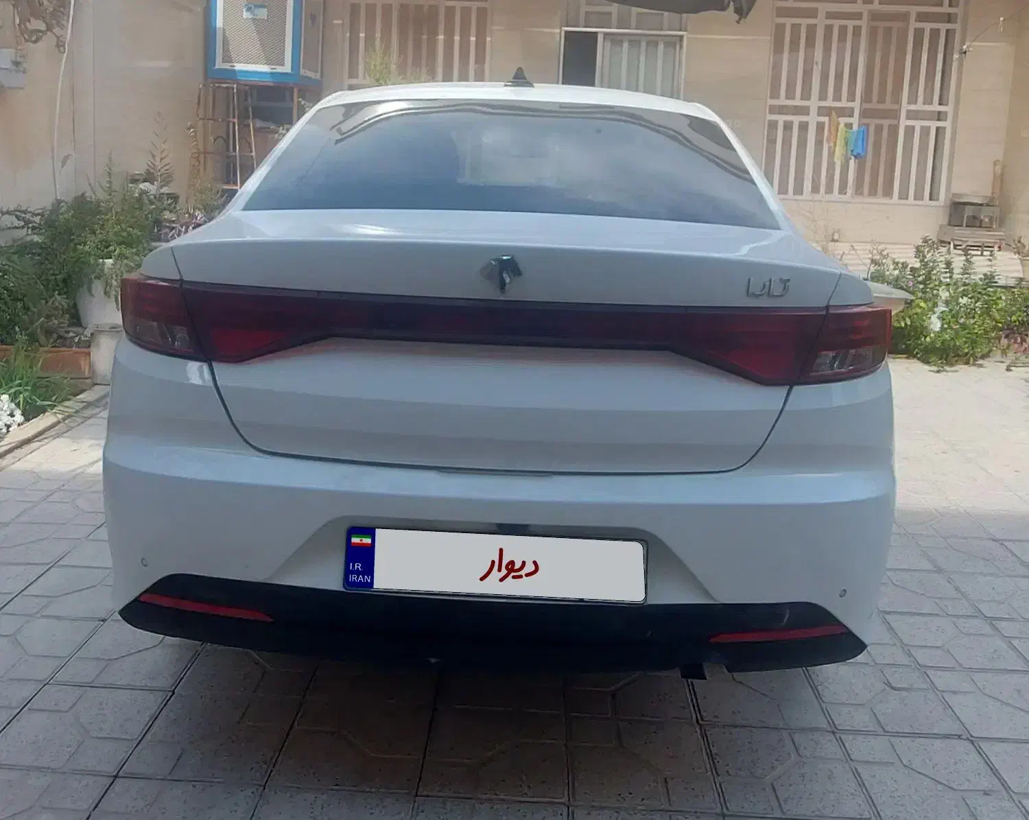 تاراV4|خودرو سواری و وانت|شیراز, ارم|دیوار