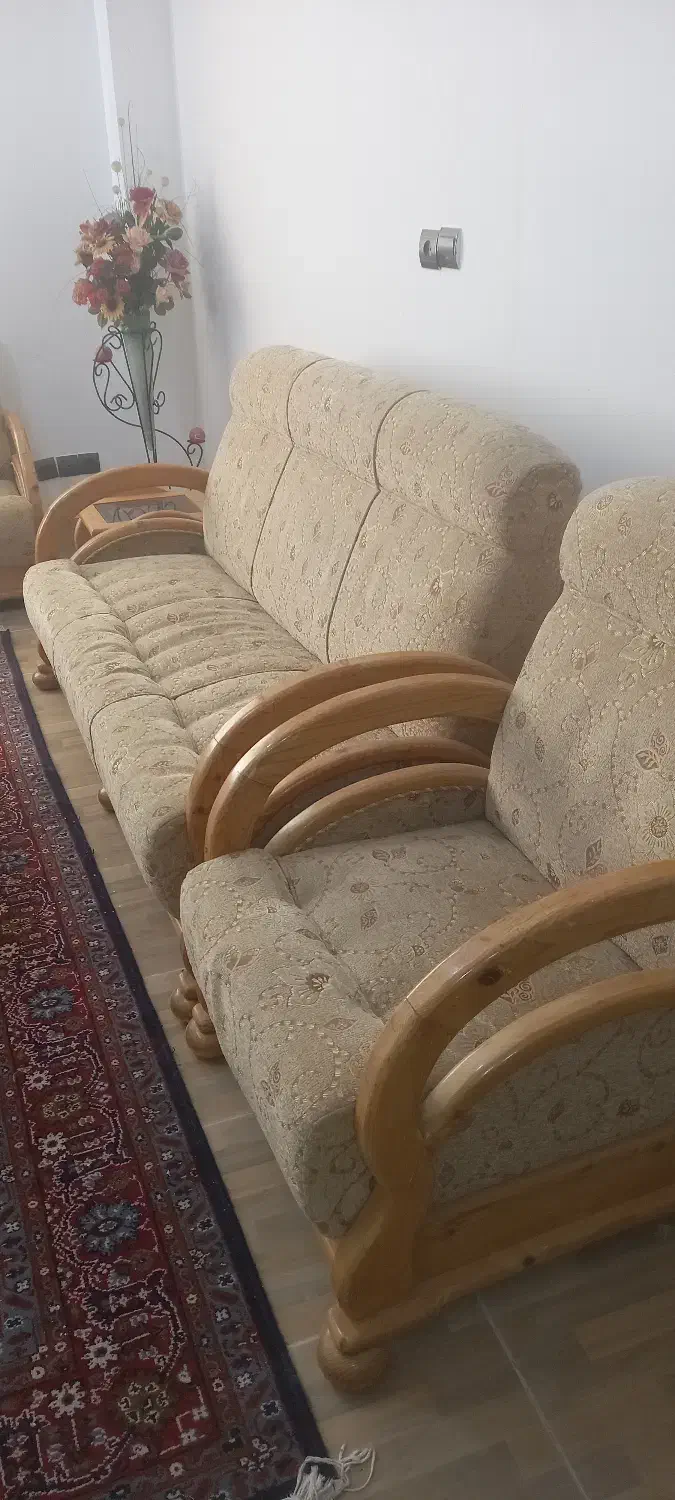 مبل چوبی نرادپارچه ترک|مبلمان خانگی و میز عسلی|رودسر, |دیوار