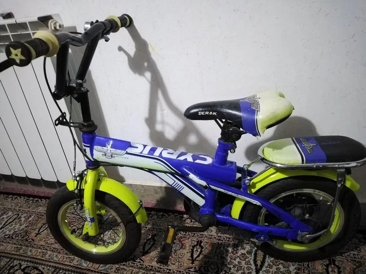 دوچرخه12و20|دوچرخه، اسکیت، اسکوتر|صدرا-فارس, فاز ۱|دیوار