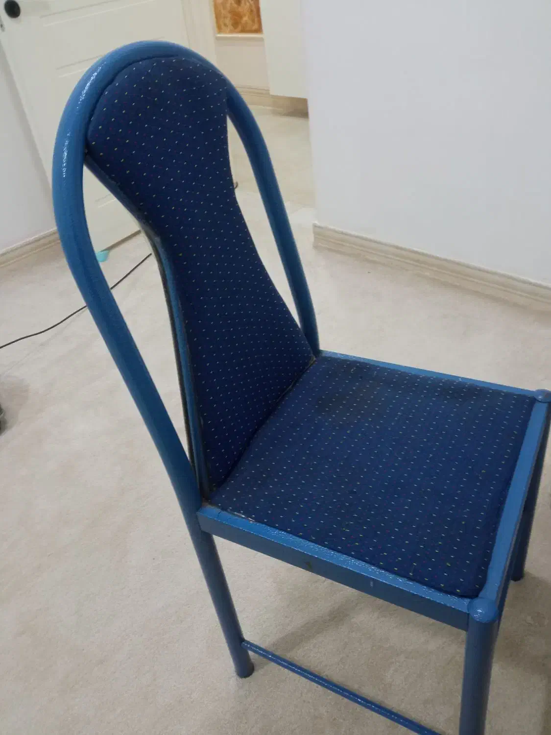 صندلی|صندلی و نیمکت|اندیمشک, |دیوار