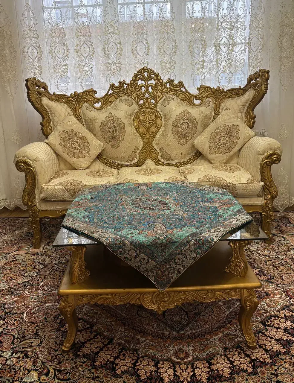 یک دست مبل ۹ نفره|مبلمان خانگی و میز عسلی|رشت, حمیدیان|دیوار