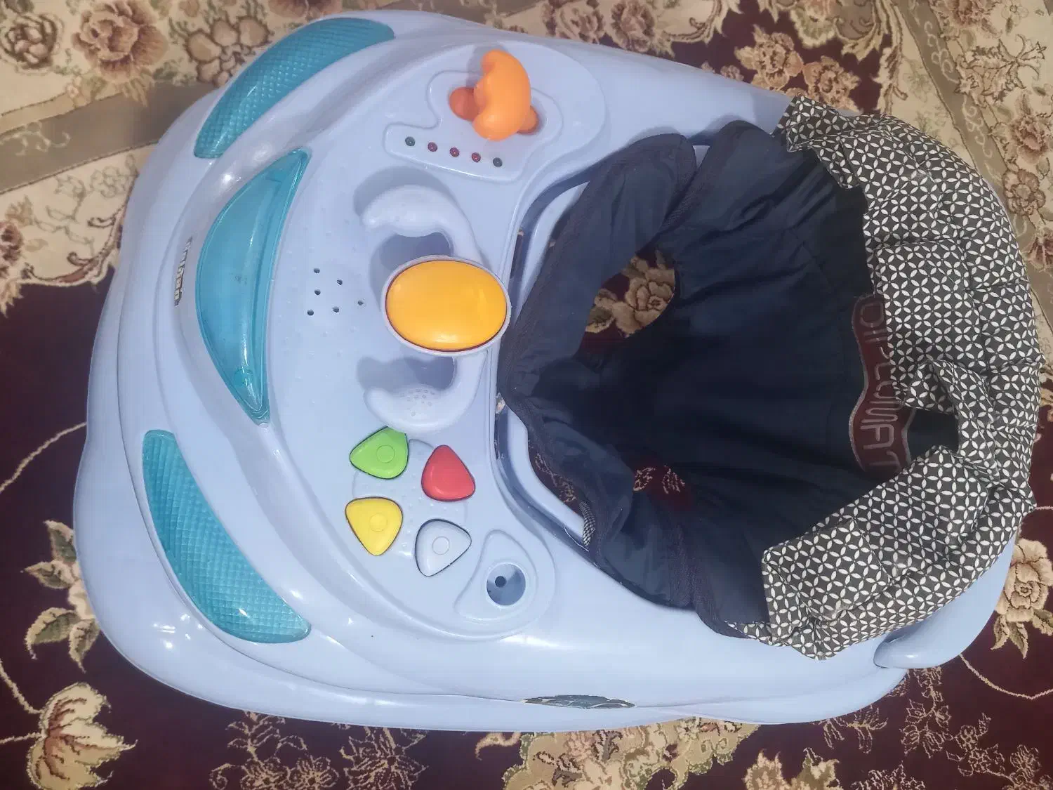 روروک درحد نو|کالسکه و لوازم جانبی|سنندج, |دیوار